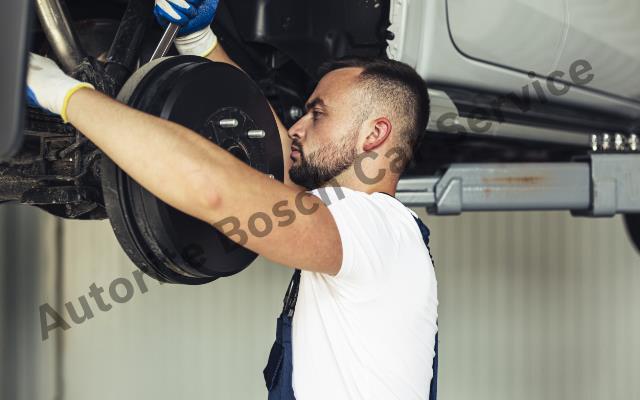 Levent Oto Servis Bosch Kalitesiyle Aracınız Güvenli Ellerde